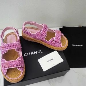 Chanel, Size US9, Most beautiful Pink tweed